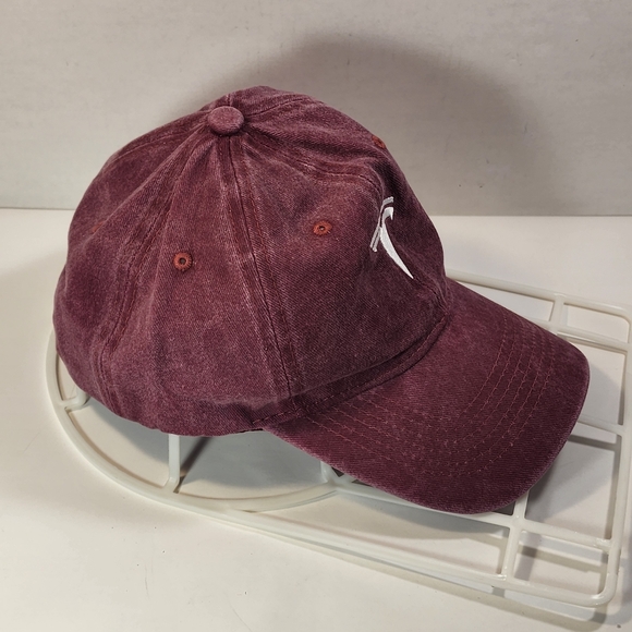 Tesla Maroon Hat - Picture 4 of 8